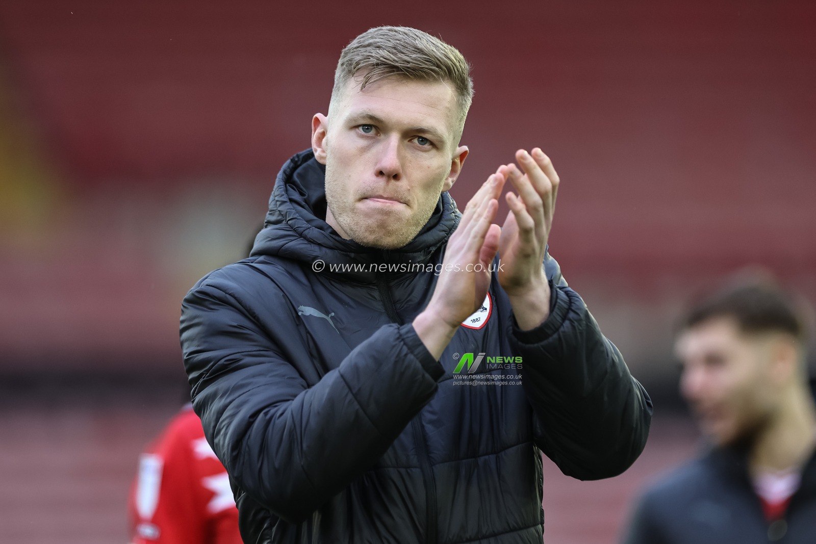 Sam Cosgrove of Barnsley applauds the home fans during the Sky Bet League 1 match Barnsley vs Cheltenham Town at Oakwell, Barnsley, United Kingdom, 16th March 2024

(Photo by Mark Cosgrove/News Images)
