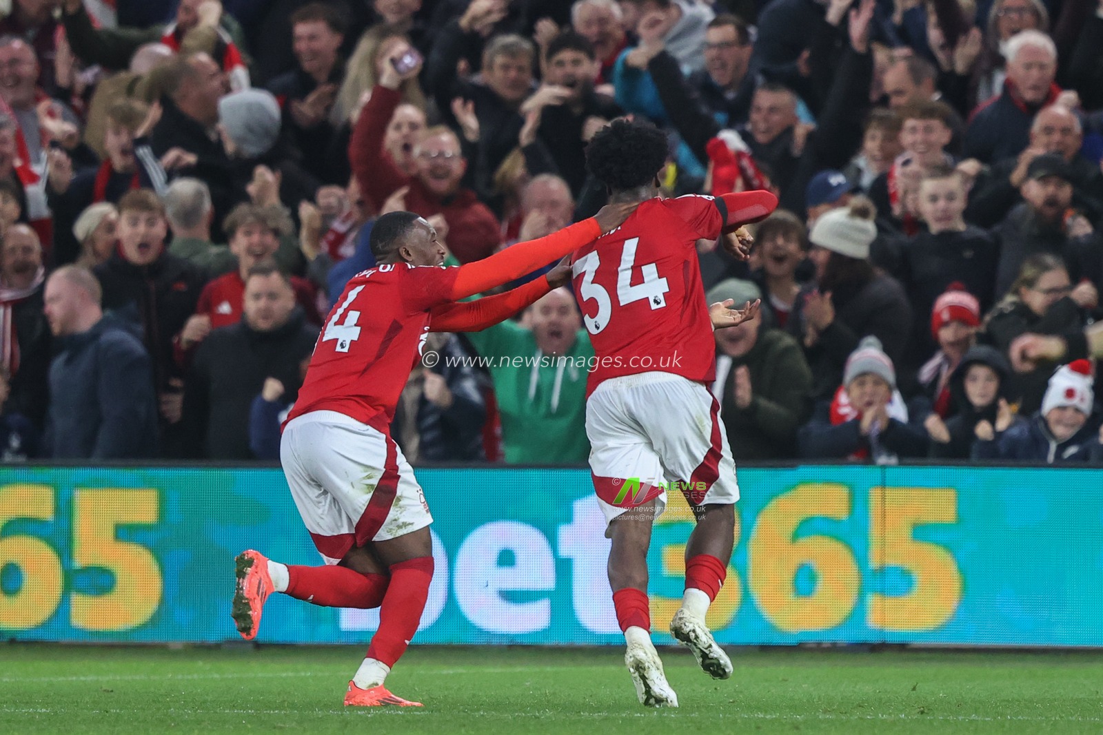 Ola Aina of Nottingham Forest celebrates his goal to make it 3-0 during the Premier League match Nottingham Forest vs West Ham United at City Ground, Nottingham, United Kingdom, 2nd November 2024

(Photo by Alfie Cosgrove/News Images)