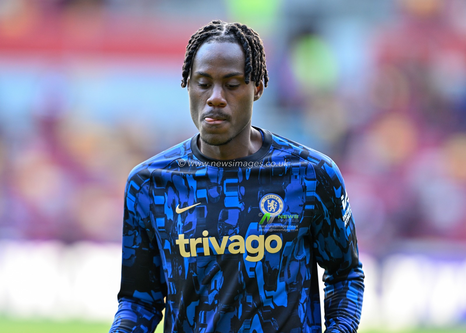 Trevoh Chalobah of Chelsea warms up ahead of the match, during the Premier League match Brentford vs Chelsea at The Gtech Community Stadium, London, United Kingdom, 2nd March 2024

(Photo by Cody Froggatt/News Images)