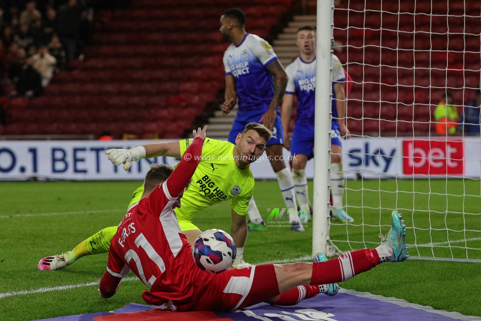 Marcus Forss #21 of Middlesbrough fails to get a shot off as the ball goes out of play during the Sky Bet Championship match Middlesbrough vs Wigan Athletic at Riverside Stadium, Middlesbrough, United Kingdom, 26th December 2022

(Photo by James Heaton/News Images)