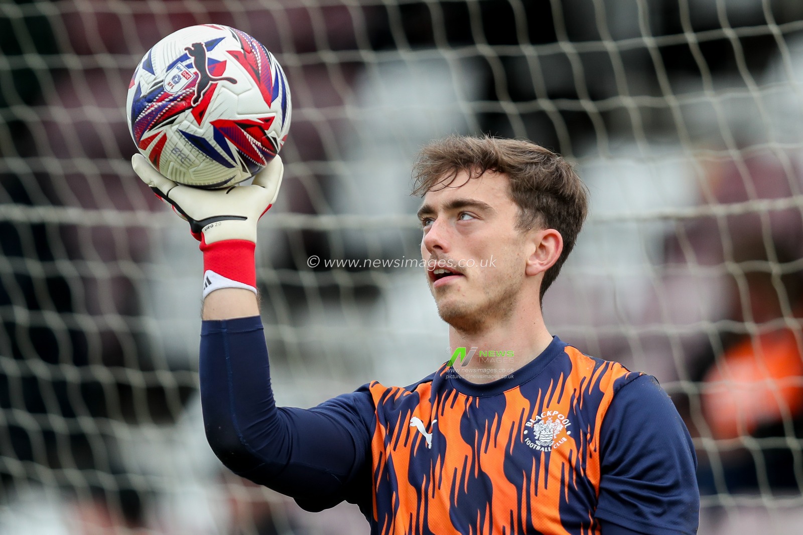 Harry Tyrer of Blackpool warms up prior to the Sky Bet League 1 match Northampton Town vs Blackpool at Sixfields Stadium, Northampton, United Kingdom, 22nd March 2025

(Photo by Izzy Poles/News Images)