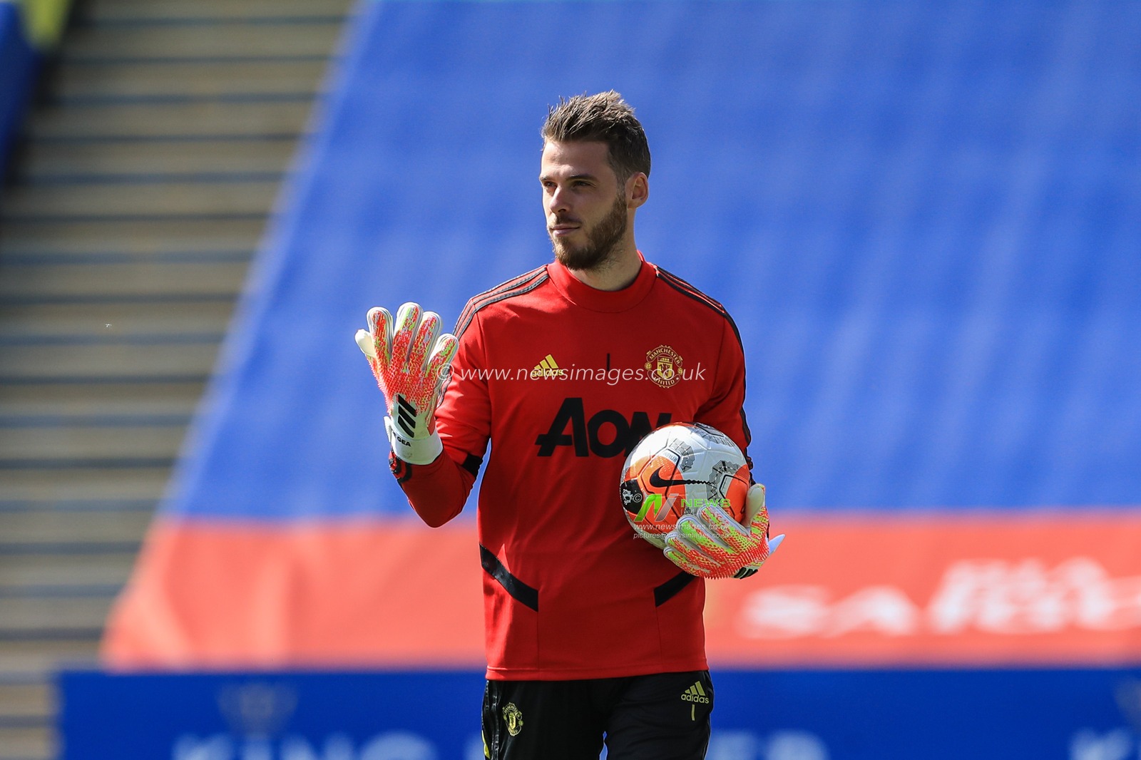 David de Gea (1) of Manchester United warming up before kick-off