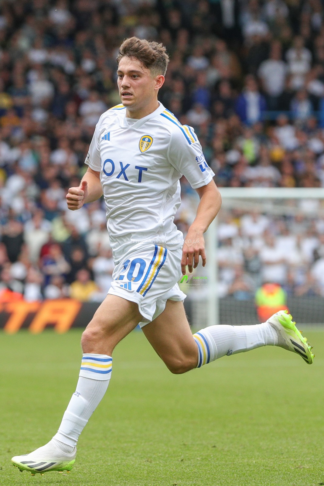 Daniel James #20 of Leeds United during the Sky Bet Championship match Leeds United vs Cardiff City at Elland Road, Leeds, United Kingdom, 6th August 2023

(Photo by James Heaton/News Images)