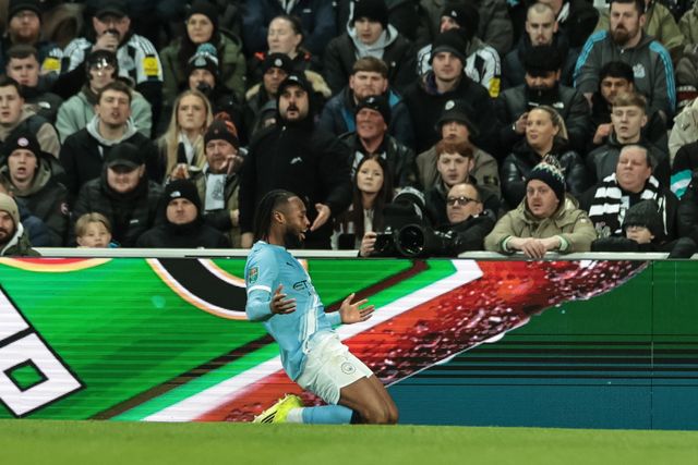 Antonie Semenyo of Manchester City celebrates his goal to make it 0-1 during the Carabao Cup Semi-finals First Leg Newcastle United vs Manchester City at St. James's Park, Newcastle, United Kingdom, 13th January 2026

(Photo by Mark Cosgrove/News Images)