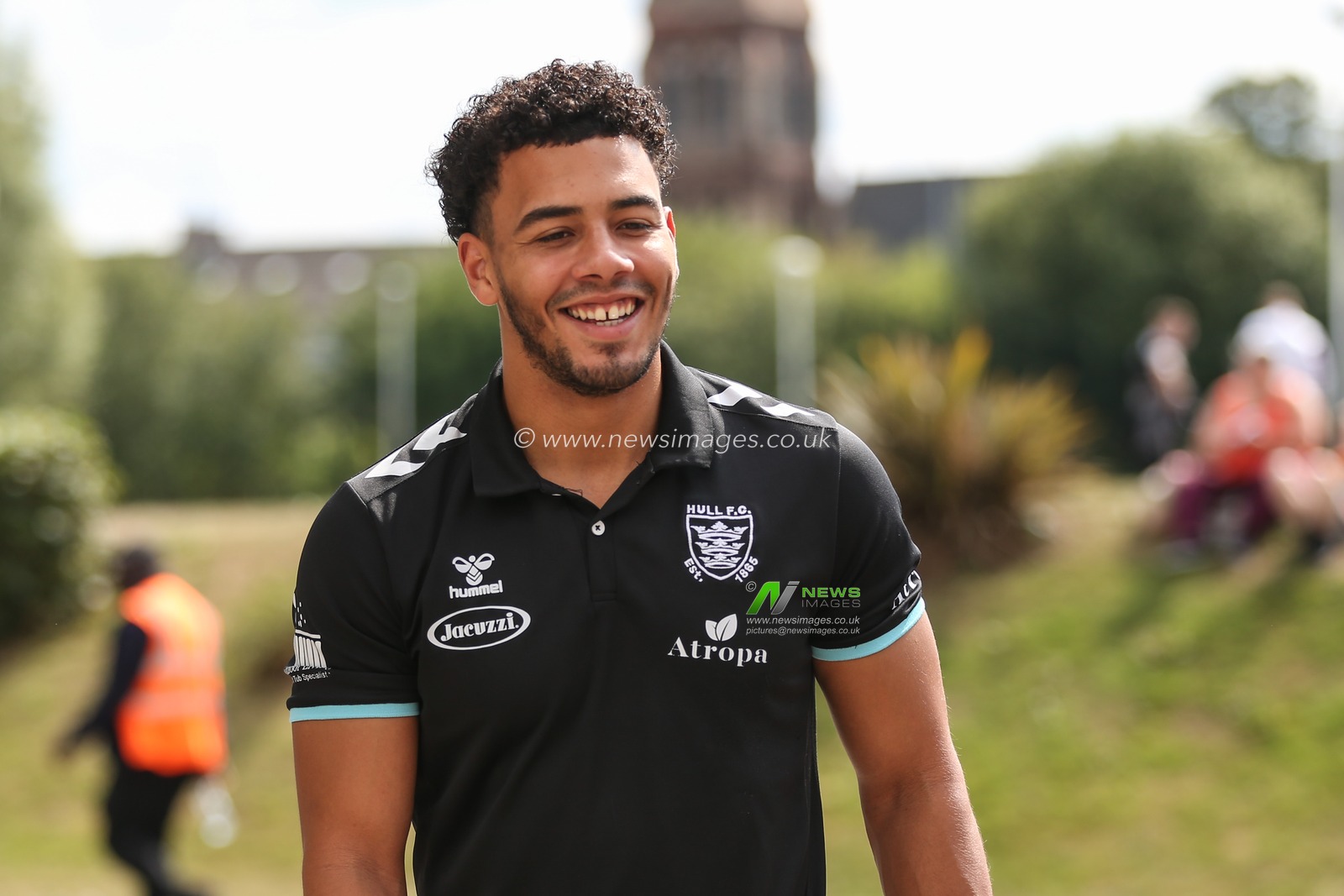 Darnell McIntosh #5 of Hull FC arrives at the MKM Stadium
