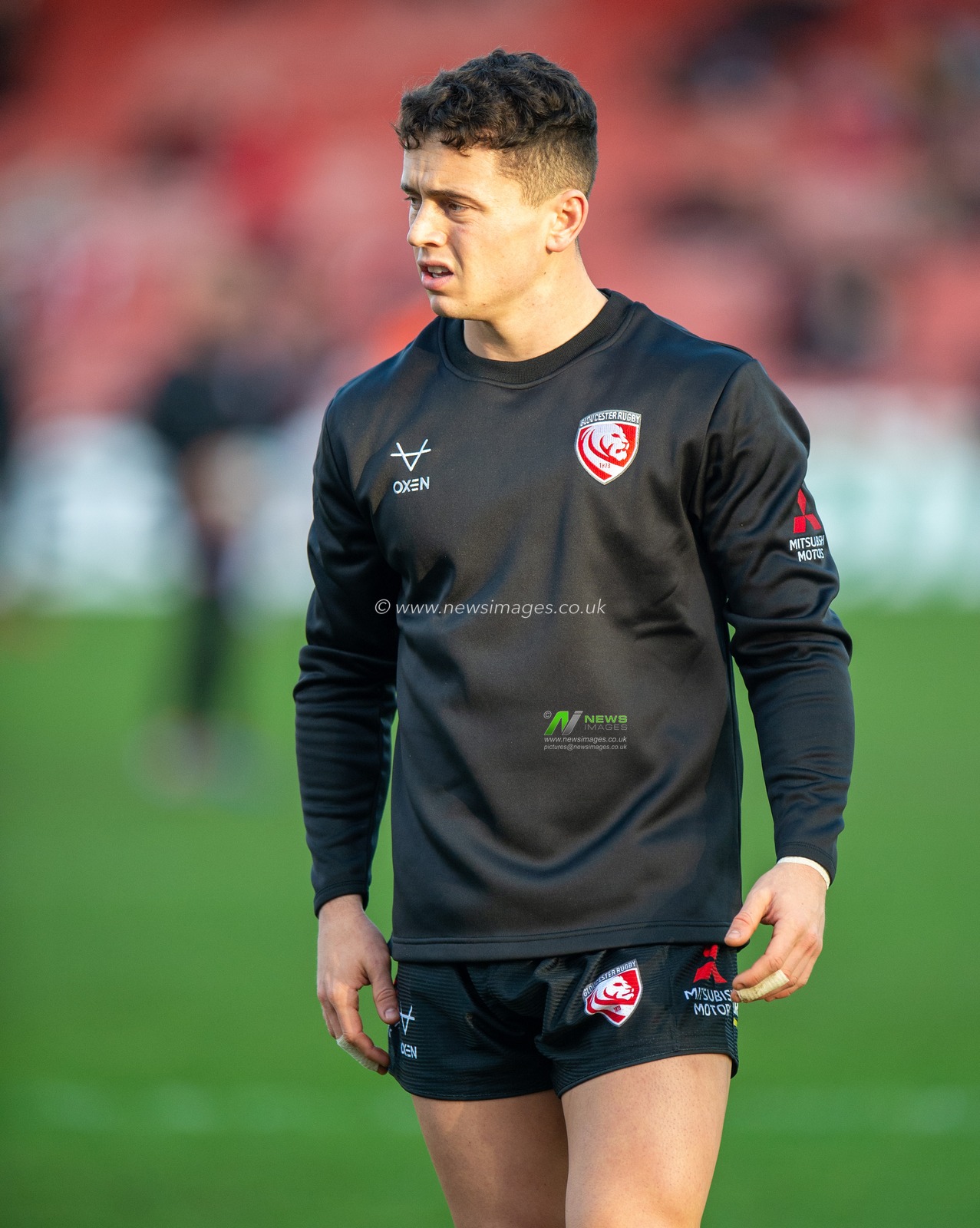 Charlie Chapman #9 of Gloucester Rugby