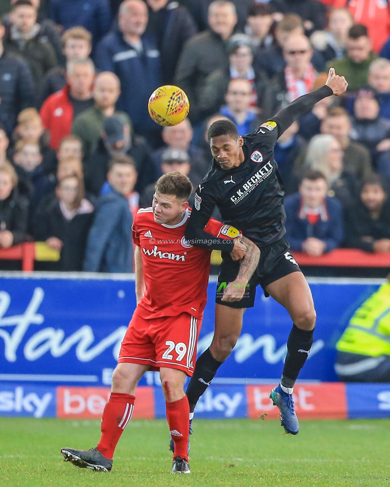 17th November 2018, Crown Ground, Accrington, England; Sky Bet League One, Accrington Stanley v Barnsley ;  Ethan Pinnock (05) of Barnsley wins the header from Billy Kee (29) of Accrington Stanley 



Credit: Mark Cosgrove/News Images

English Football League images are subject to DataCo Licence