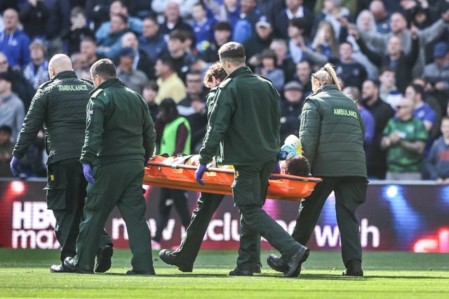Liverpool goalkeeper Giorgi Mamardashvili is stretchered off due to injury in the build up to a goal from Beto of Everton during the Premier League match Everton vs Liverpool at Hill Dickinson Stadium, Liverpool, United Kingdom on 19 April 2026

(Photo by Alfie Cosgrove/News Images)