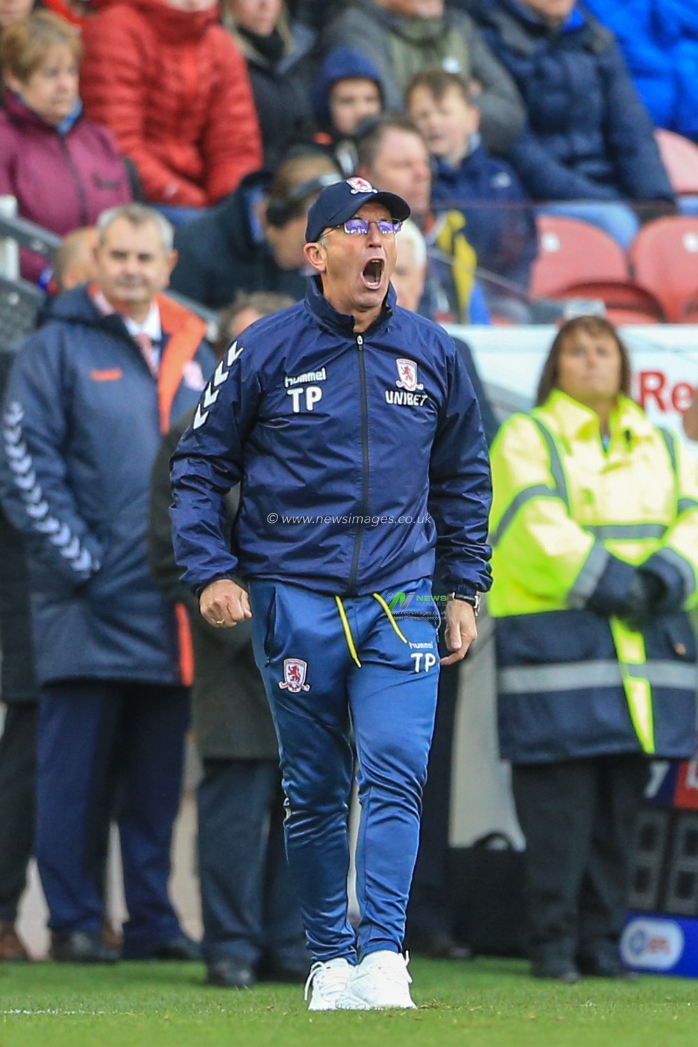 27th October 2018, Riverside Stadium, Middlesbrough, England ; Sky Bet Championship Middlesbrough v Derby ; Tony Pulis manager of Middlesbrough is furious with his players as he shouts instructions

Credit: Mark Cosgrove/News Images

English Football League images are subject to DataCo Licence