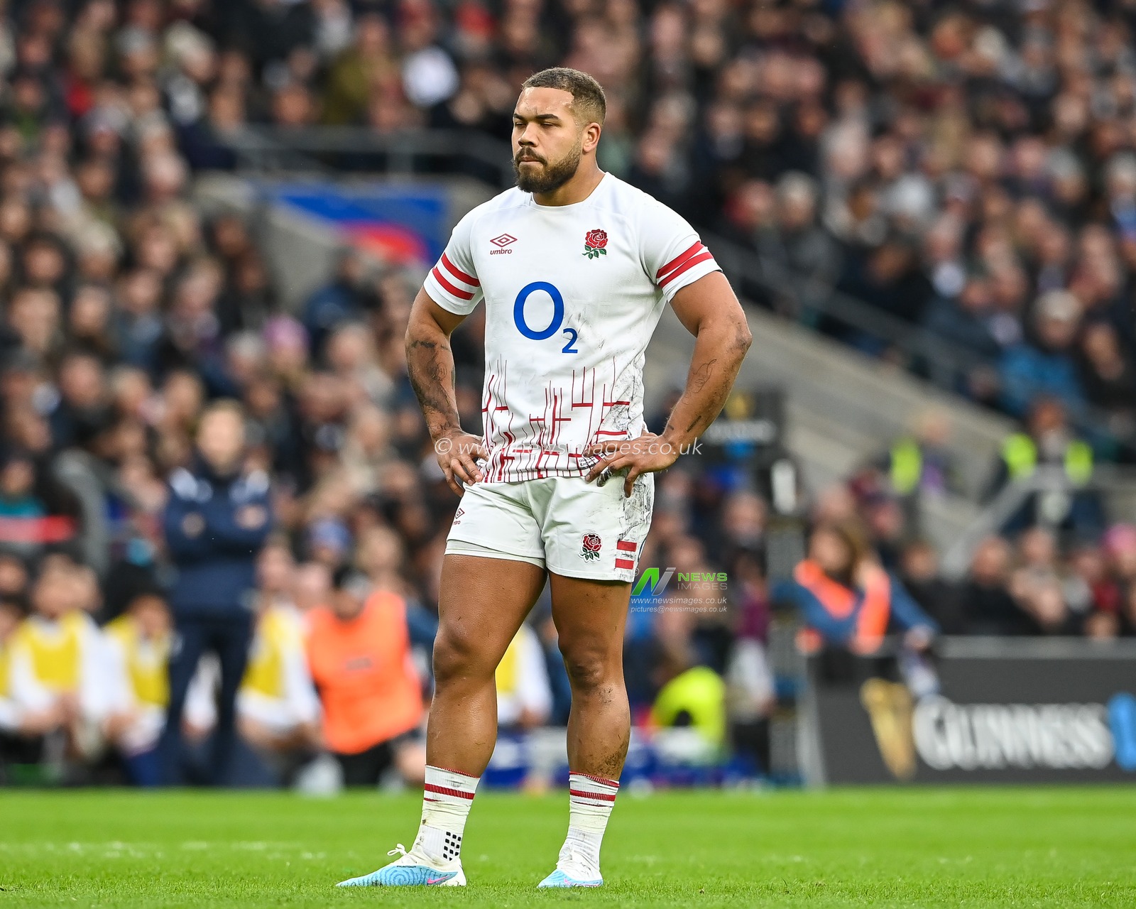 Ollie Lawrence of England during the 2023 Guinness 6 Nations match England vs Italy at Twickenham Stadium, Twickenham, United Kingdom, 12th February 2023

(Photo by Craig Thomas/News Images)