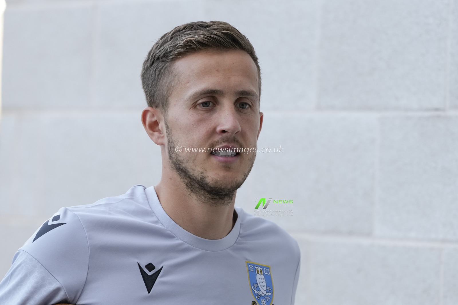 Will Vaulks of Sheffield Wednesday arrives at the stadium before the Sky Bet League 1 match Morecambe vs Sheffield Wednesday at Mazuma Stadium, Morecambe, United Kingdom, 13th September 2022

(Photo by Steve Flynn/News Images)