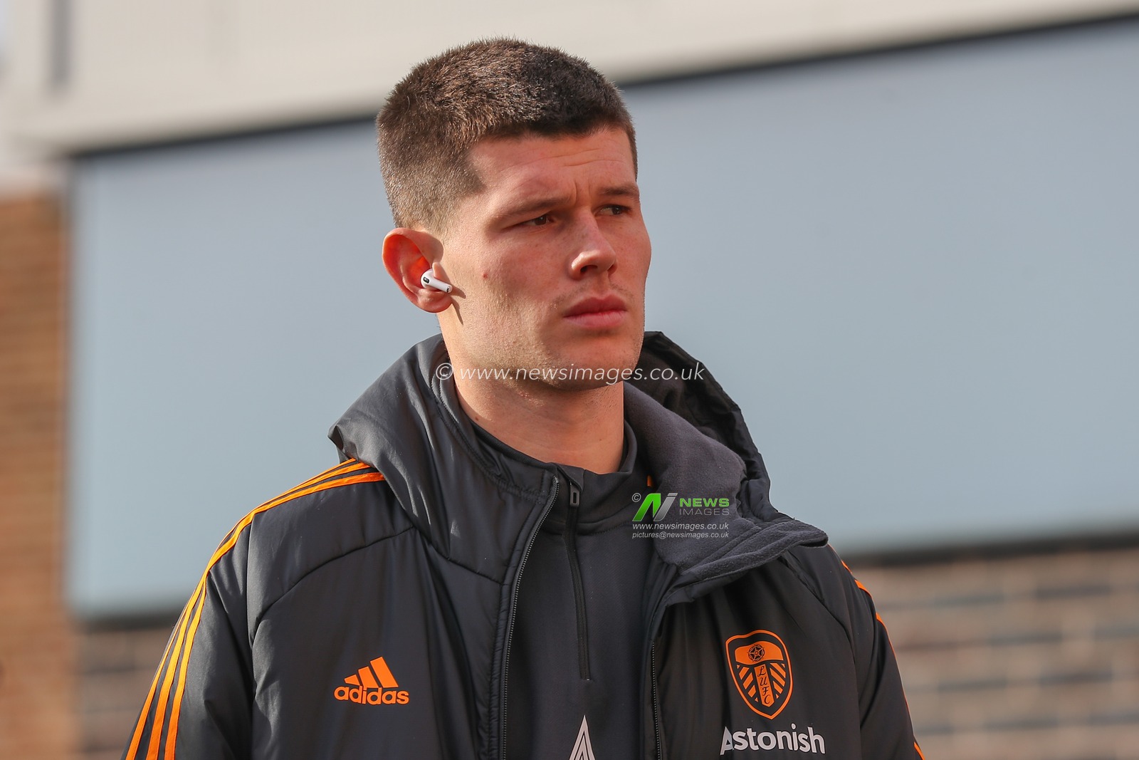 Illan Meslier #1 of Leeds United arrives ahead of the Premier League match Nottingham Forest vs Leeds United at City Ground, Nottingham, United Kingdom, 5th February 2023

(Photo by Gareth Evans/News Images)
