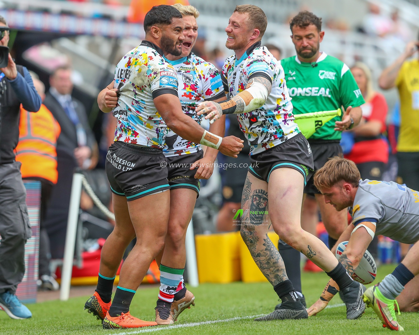Ricky Leutele #4 of Leigh Leopards reacts during the Magic Weekend match Wakefield Trinity vs Leigh Leopards at St. James's Park, Newcastle, United Kingdom, 4th June 2023

(Photo by Gareth Evans/News Images)