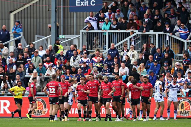 Betfred Super League Wakefield Trinity v Salford Red Devils