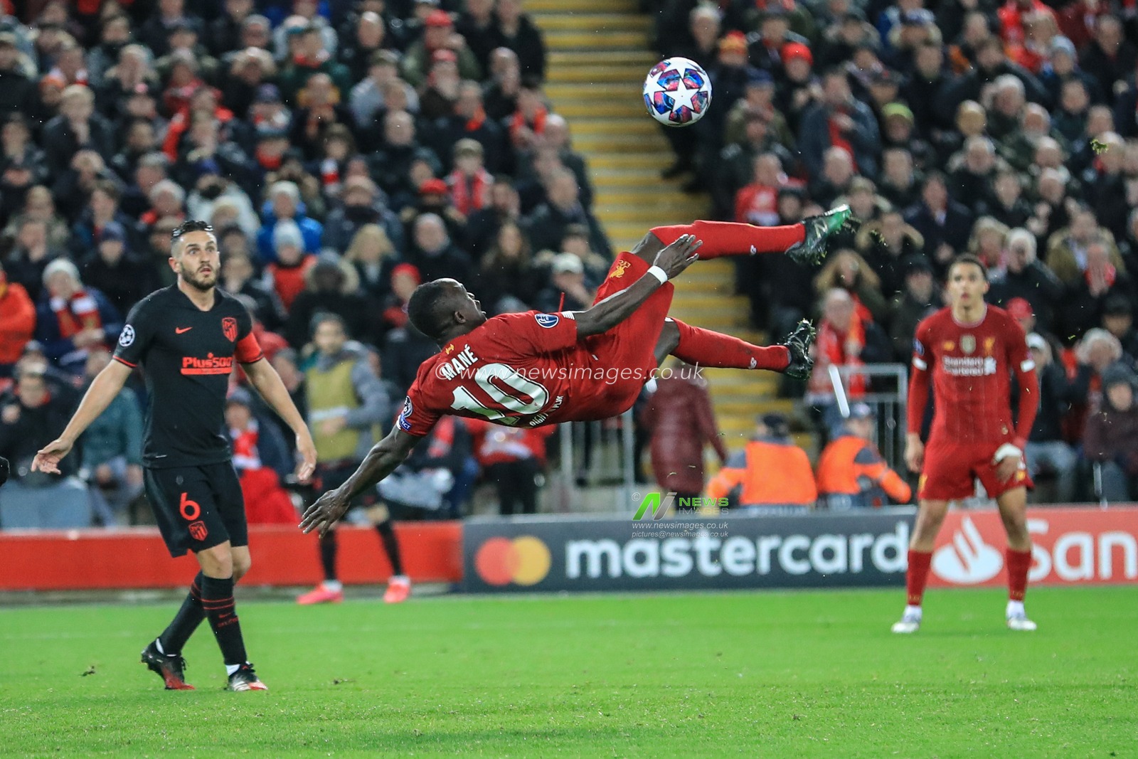 11th March 2020, Anfield, Liverpool, England; UEFA Champions League, Round of 16 Leg 2 of 2, Liverpool v Atletico Madrid : Sadio Mane (10) of Liverpool with a overhead kick that just goes over the bar