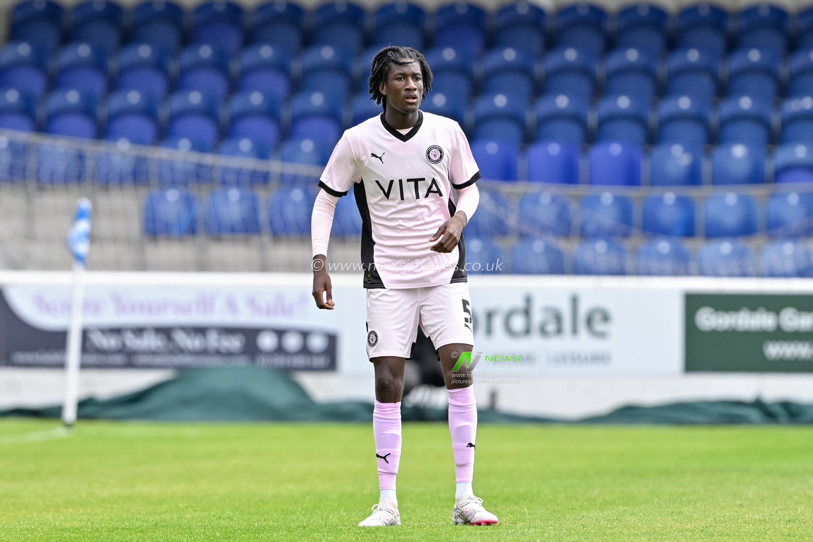 Jid Okeke of Stockport County during the Pre-season friendly match Chester vs Stockport County at Deva Stadium, Chester, United Kingdom, 6th July 2024

(Photo by Cody Froggatt/News Images)