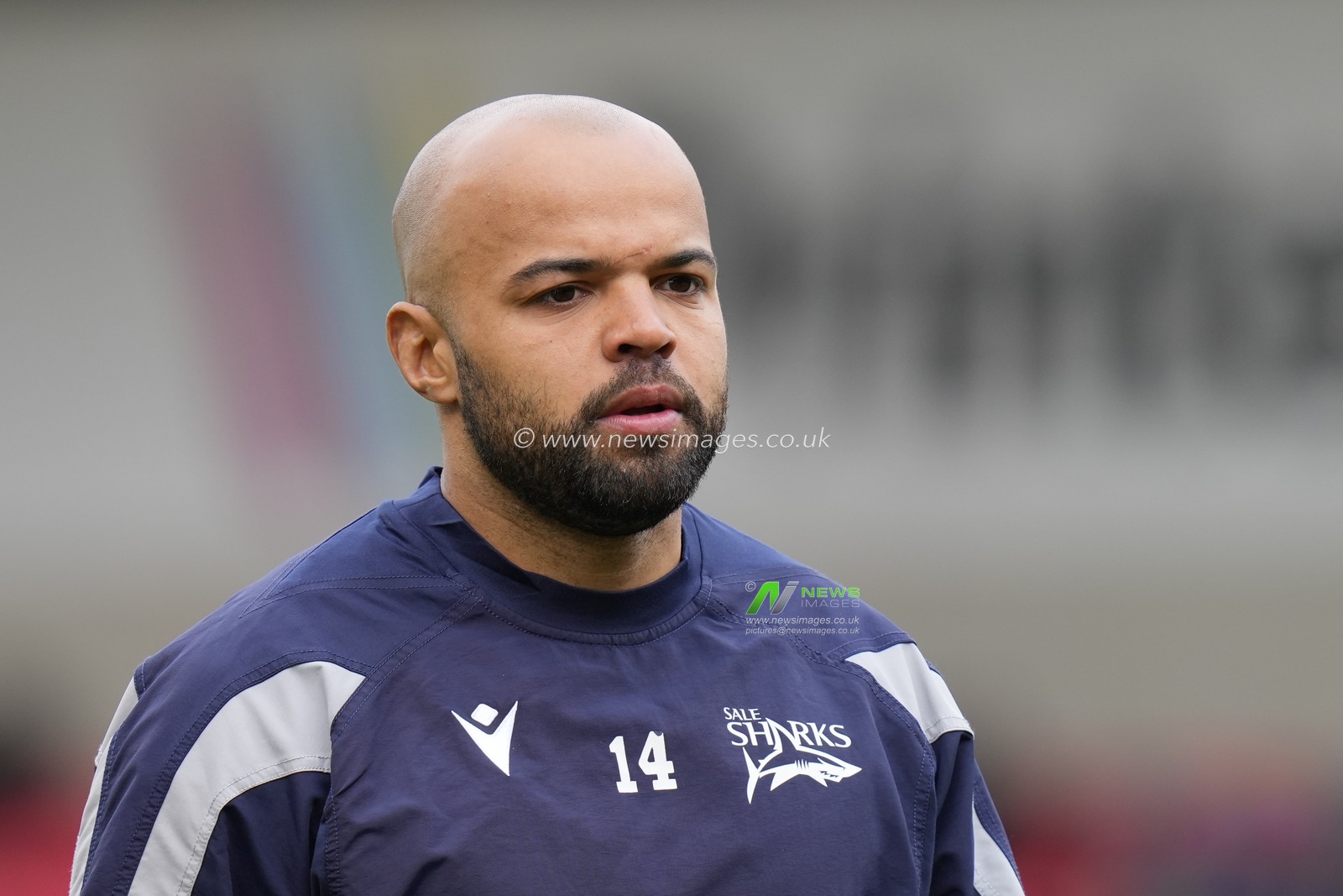 Tom Oâ€™Flaherty #11 of Sale Sharks warms up before the Gallagher Premiership match Sale Sharks vs Saracens at AJ Bell Stadium, Eccles, United Kingdom, 5th March 2023

(Photo by Steve Flynn/News Images)