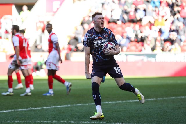 Sky Bet League 1 Rotherham United v Blackpool
