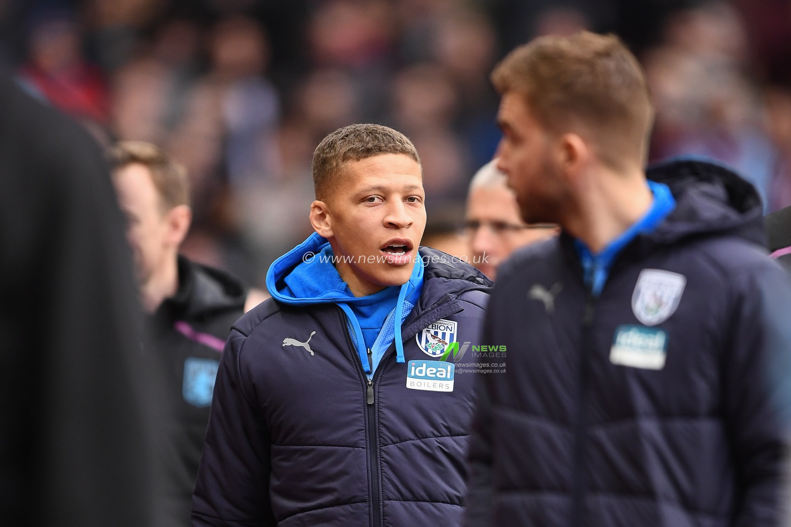 16th February 2019, Villa Park, Birmingham, England ; Sky Bet Championship, Aston Villa vs West Bromwich Albion : Dwight Gayle (16) of West Bromwich Albion sits out this match after being banned for 2 matches

Credit: Jon Hobley/News Images

English Football League images are subject to DataCo Licence