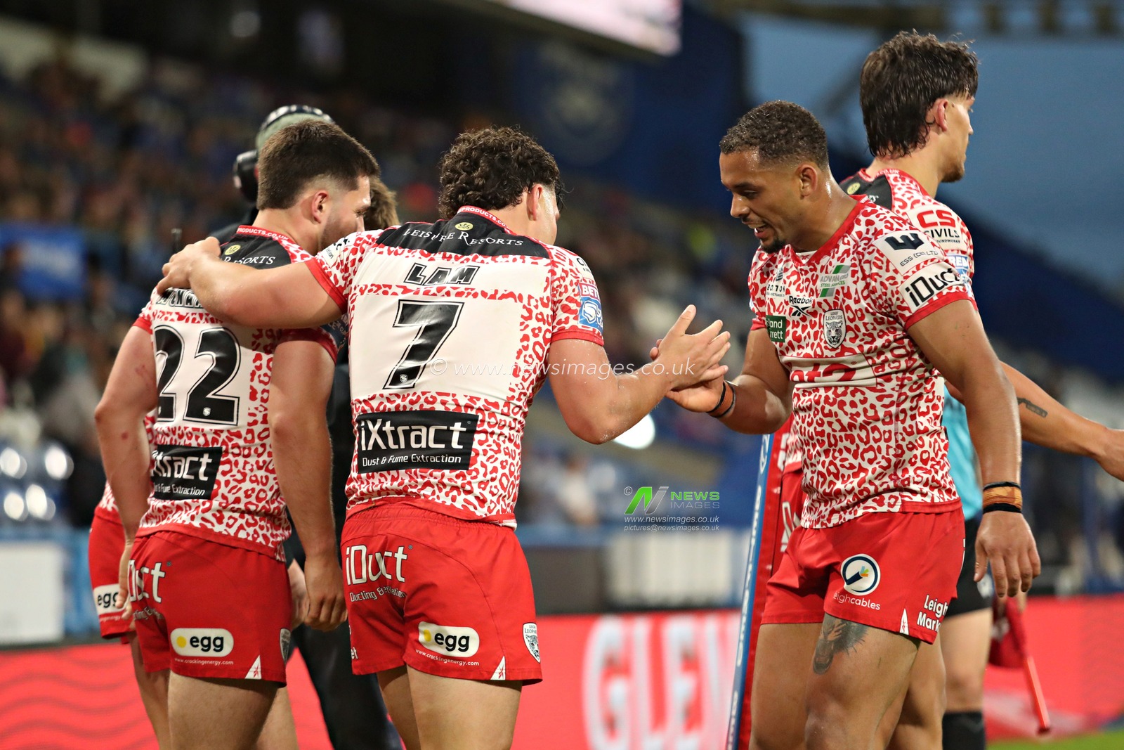 Lachlan Lam of Leigh Leopards celebrates his try during the Betfred Super League Round 13 match Huddersfield Giants vs Leigh Leopards at John Smith's Stadium, Huddersfield, United Kingdom, 29th May 2025

(Photo by Sam Eaden/News Images)