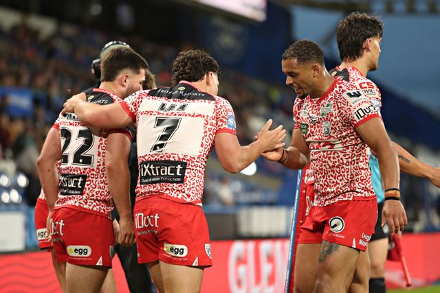 Betfred Super League Huddersfield Giants v Leigh Leopards