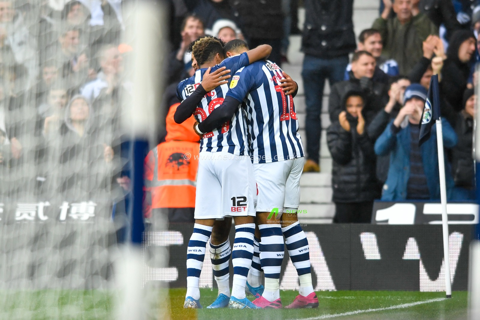 26th October 2019, The Hawthorns, West Bromwich, England; Sky Bet Championship, West Bromwich Albion v Charlton Athletic : The West Bromwich Albion players celebrate a goal

Credit: Simon Whitehead/News Images