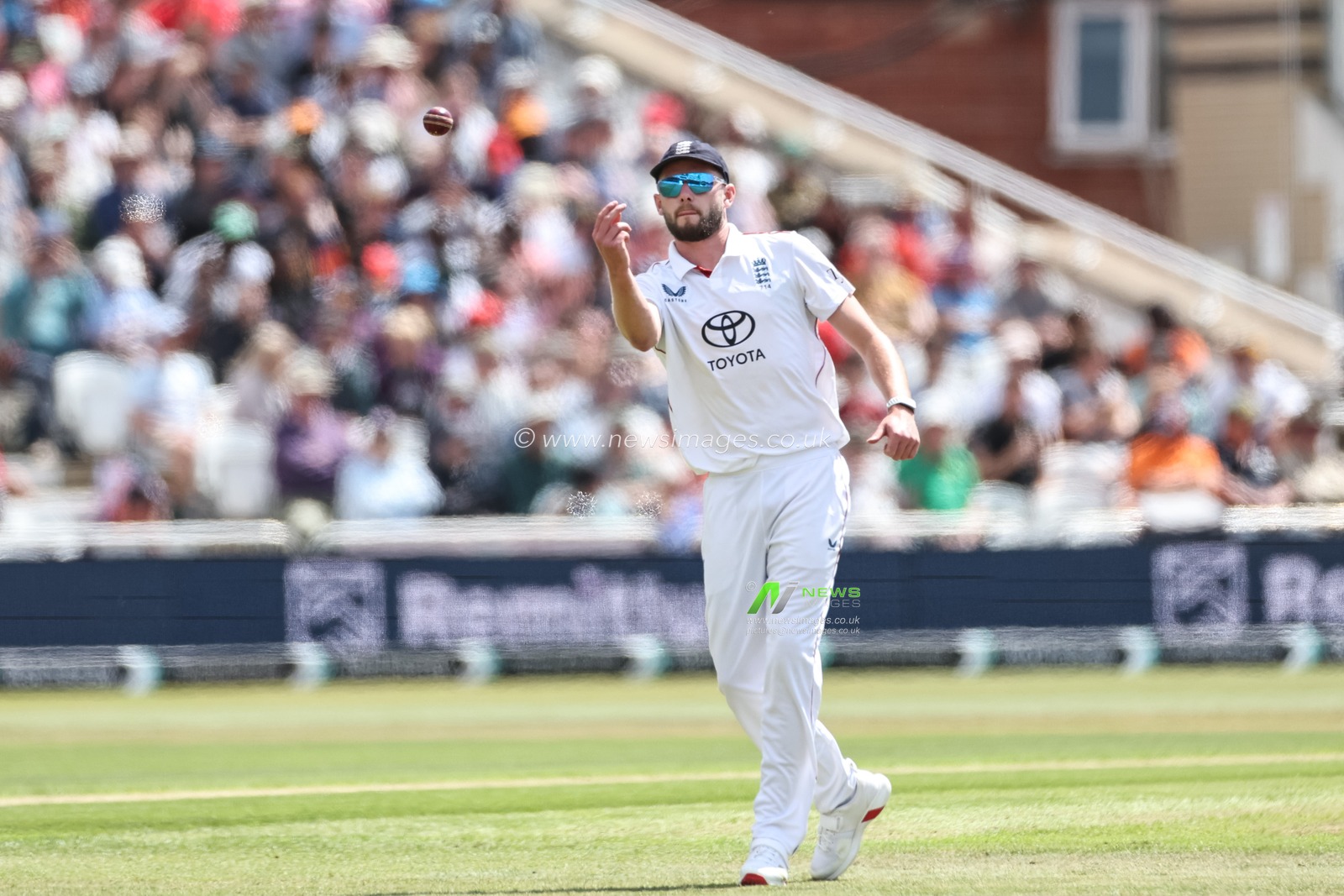 Gus Atkinson of England returns the ball during the Rothesay Test Match Day 2 England vs Zimbabwe at Trent Bridge, Nottingham, United Kingdom, 23rd May 2025

(Photo by Mark Cosgrove/News Images)