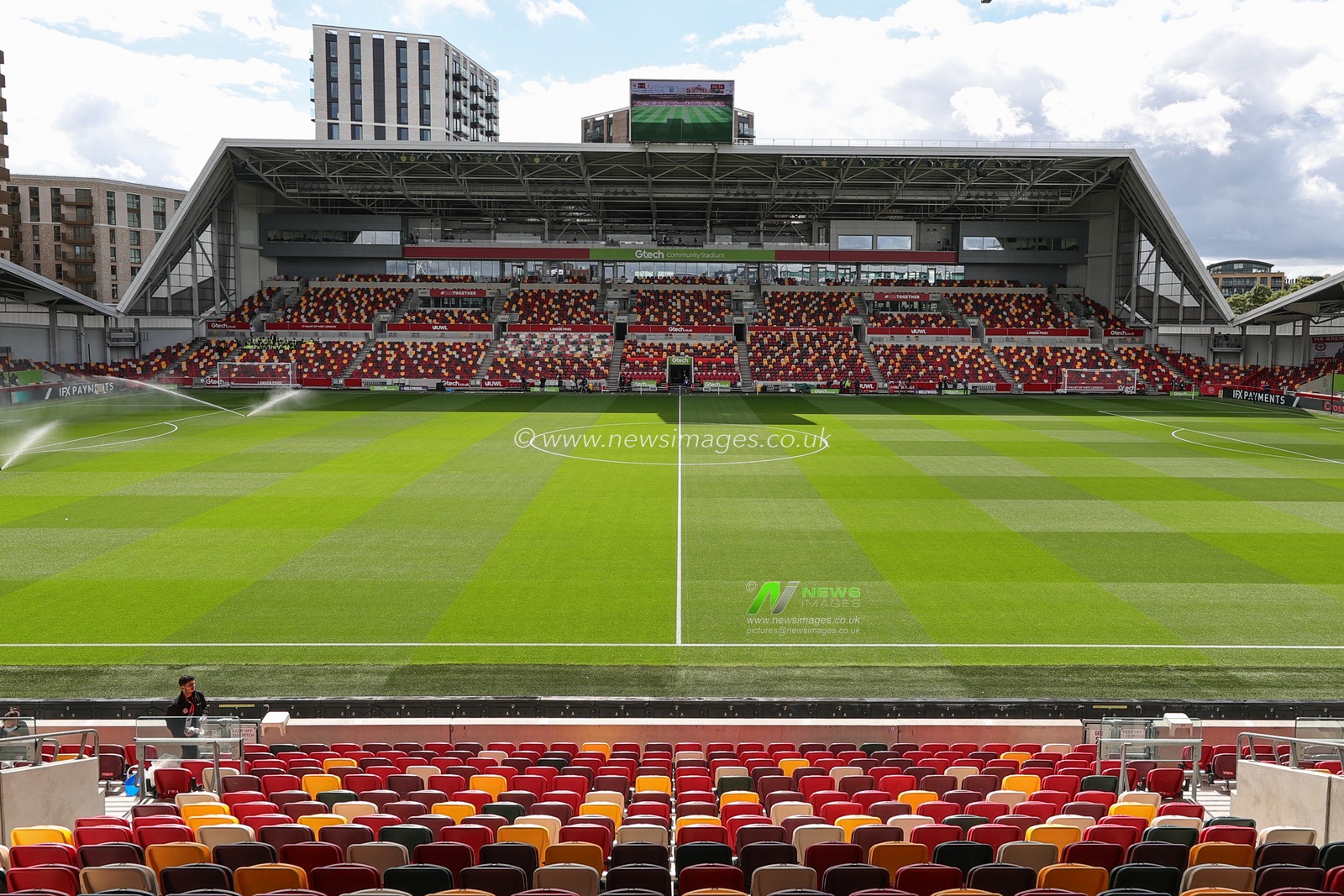 A general view of Brentford Community Stadium during the Premier League match Brentford vs Tottenham Hotspur at Brentford Community Stadium, London, United Kingdom, 13th August 2023

(Photo by Mark Cosgrove/News Images)