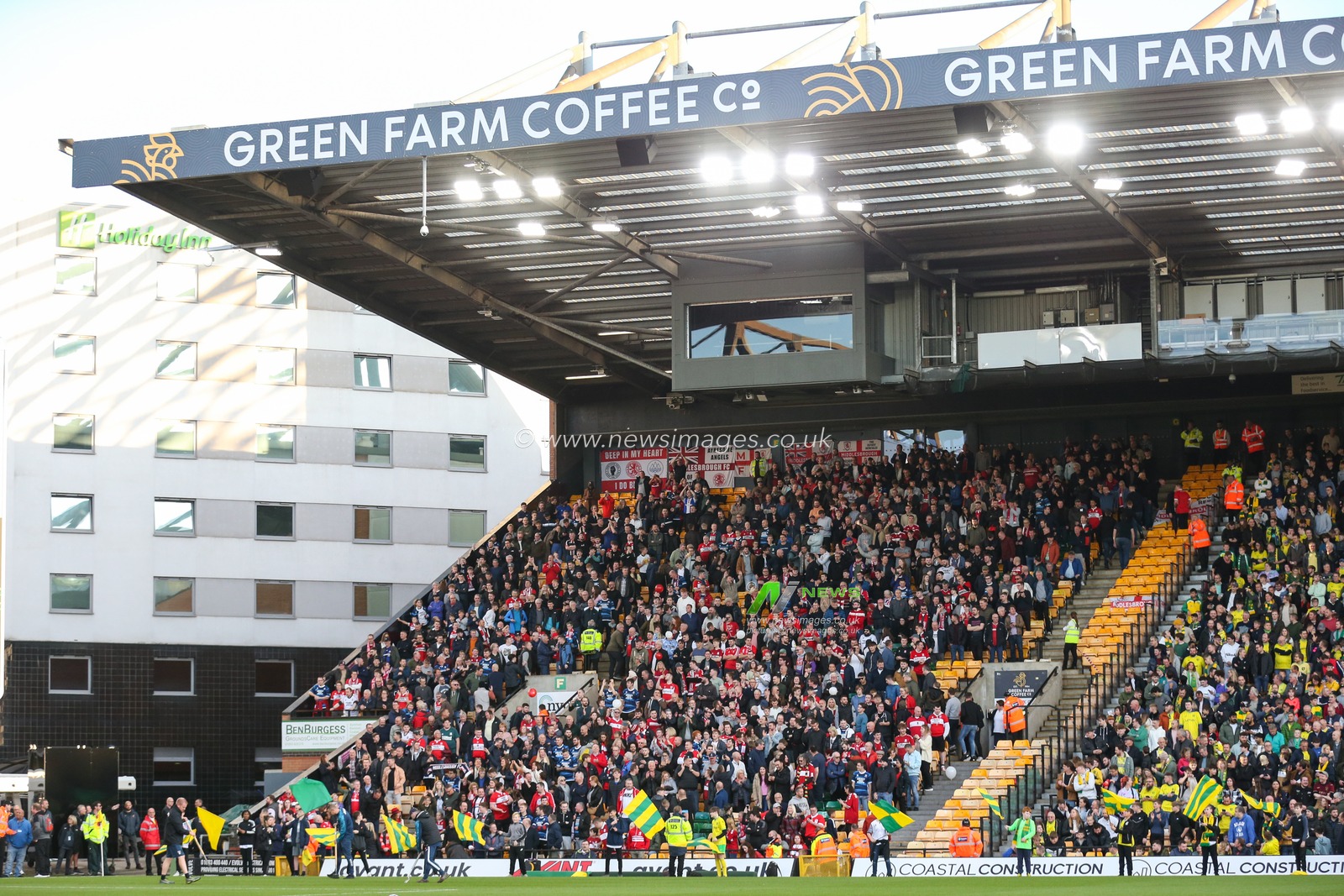 Middlesbrough fans during the Sky Bet Championship match Norwich City vs Middlesbrough at Carrow Road, Norwich, United Kingdom, 12th November 2022

(Photo by Arron Gent/News Images)