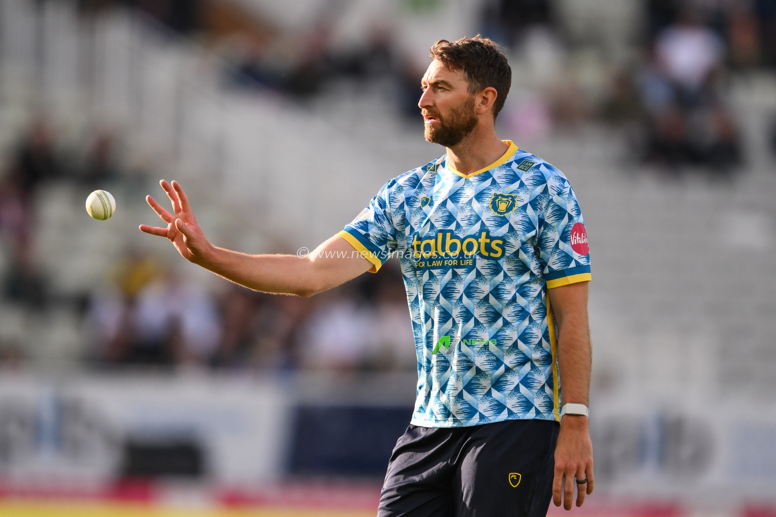 Richard Gleeson of Birmingham Bears prepares to bowl during the Vitality Blast match Birmingham Bears vs Lancashire Lightning at Edgbaston, Birmingham, United Kingdom, 14th June 2024

(Photo by Craig Thomas/News Images)