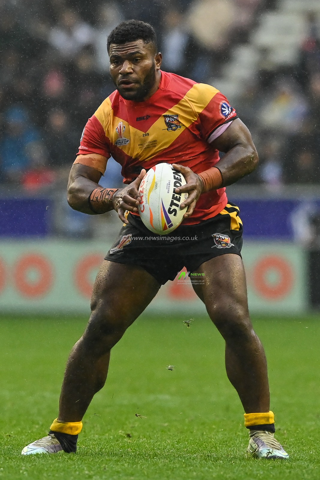 Sylvester Namo of Papua New Guinea during the Rugby League World Cup 2021 Quarter Final match England vs Papua New Guinea at DW Stadium, Wigan, United Kingdom, 5th November 2022

(Photo by Craig Thomas/News Images)