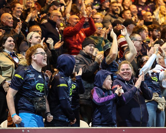 Wigan fans celebrate the try of Zach Eckersley of Wigan Warriors during the Betfred Super League Round 7 match Hull KR vs Wigan Warriors at Sewell Group Craven Park, Kingston upon Hull, United Kingdom, 11th April 2025

(Photo by Mark Cosgrove/News Images)