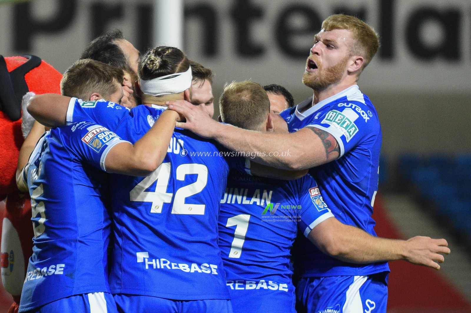 13th September 2019 ,  AJ Bell Stadium, Salford, England ;  Betfred Super League Rugby, Round 29, Salford Red Devils vs Hull KR ; Kane Linnett (23) of Hull KR celebrates the try making it 10-14

Credit: Richard Long/News Images