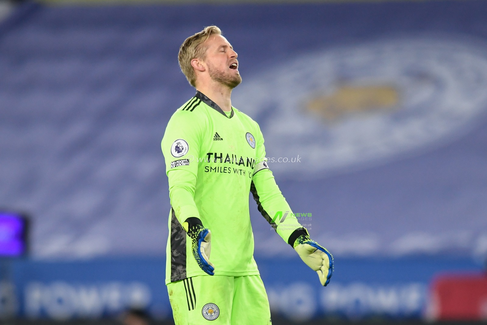 Kasper Schmeichel #1 of Leicester City rues a missed opportunity