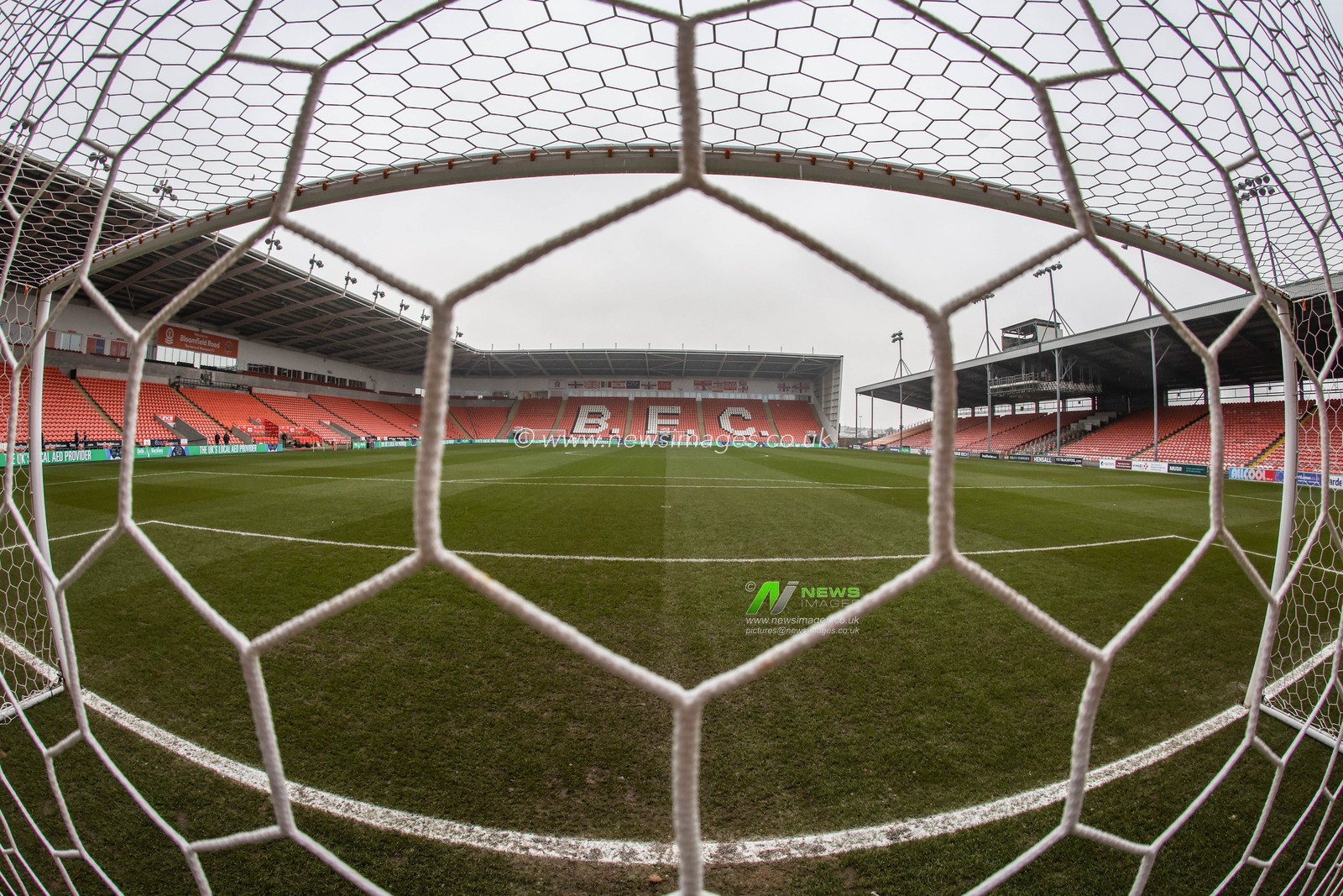 A general view of Bloomfield Road ahead of the Sky Bet League 1 match Blackpool vs Mansfield Town at Bloomfield Road, Blackpool, United Kingdom, 15th February 2025

(Photo by Mark Cosgrove/News Images)