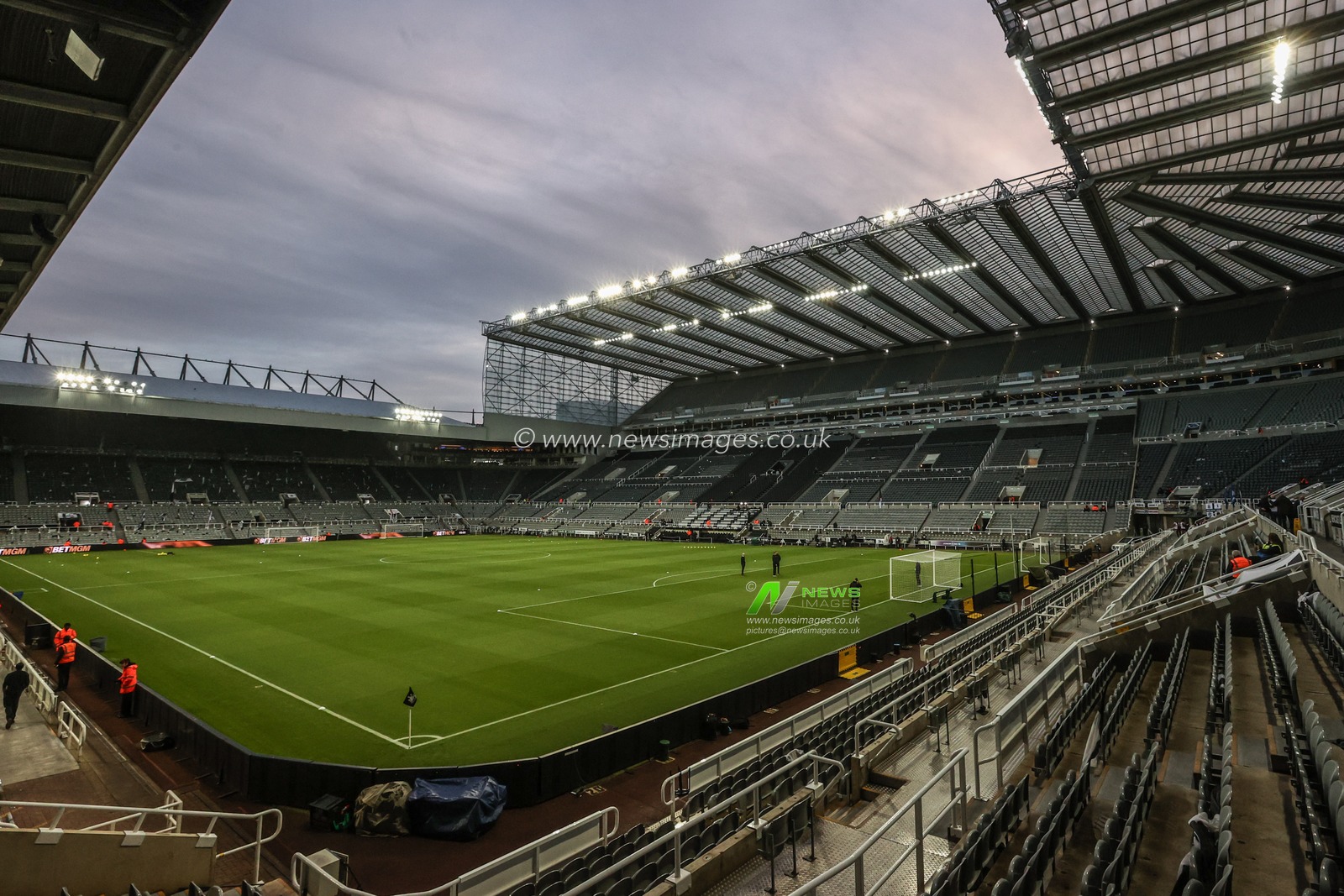 A general view of St James Park ahead of the Premier League match Newcastle United vs Manchester City at St. James's Park, Newcastle, United Kingdom, 21st November 2025

(Photo by Alfie Cosgrove/News Images)

*** GER AUT SUI OUT ***
