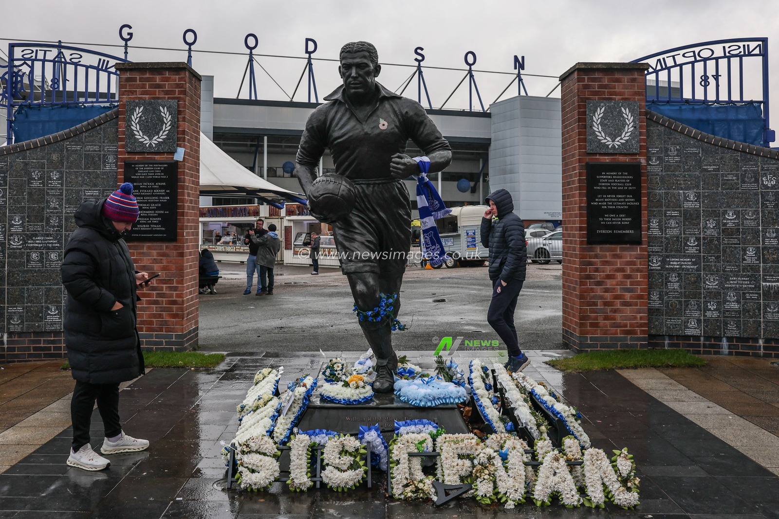 William Dean statue outside of the stadium during the Premier League match Everton vs Chelsea at Goodison Park, Liverpool, United Kingdom, 22nd December 2024

(Photo by Mark Cosgrove/News Images)