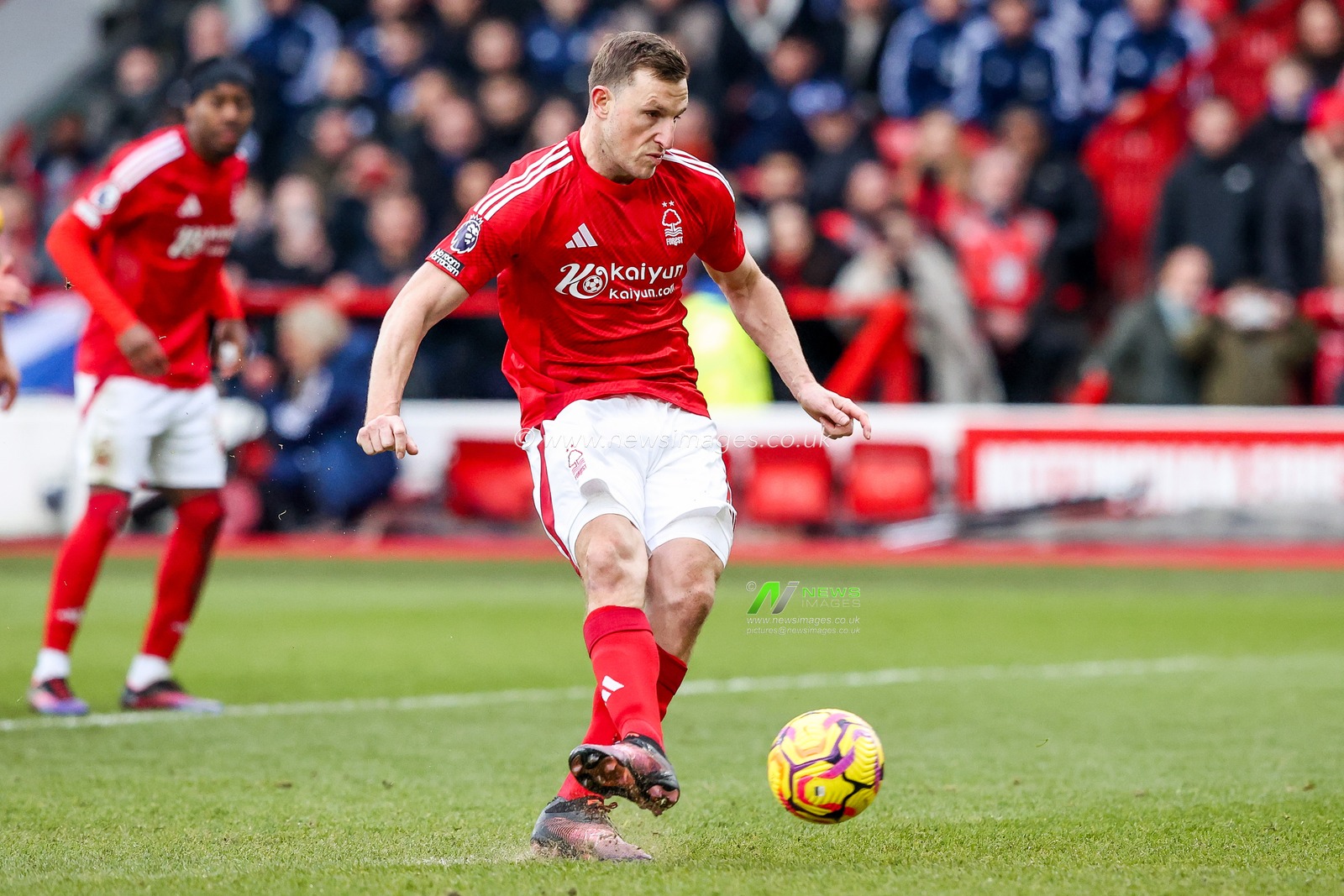 Chris Wood of Nottingham Forest scores a penalty to make it 5-0 during the Premier League match Nottingham Forest vs Brighton and Hove Albion at City Ground, Nottingham, United Kingdom, 1st February 2025

(Photo by Alfie Cosgrove/News Images)
