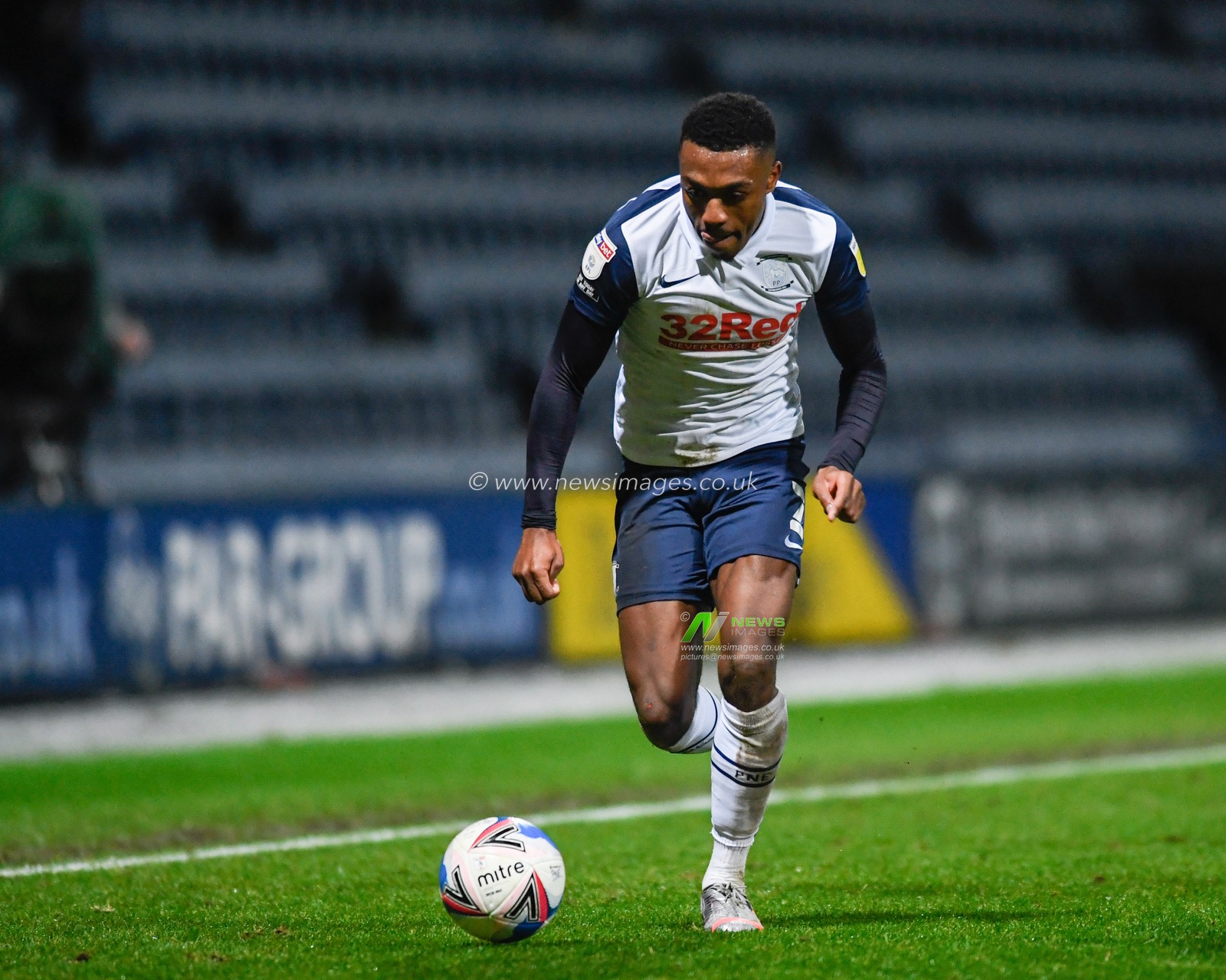 Darnell Fisher #2 of Preston North End runs down the wing with the ball