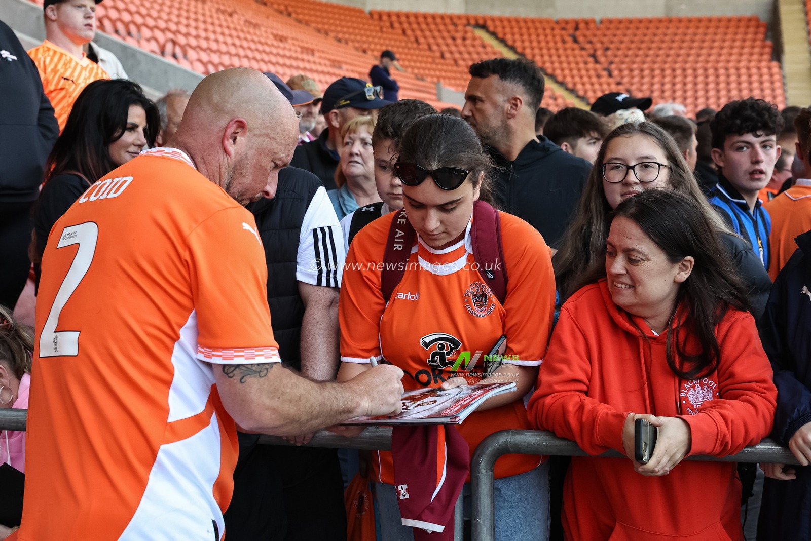 Blackpool Legends match match Blackpool vs Blackpool at Bloomfield Road, Blackpool, United Kingdom, 17th May 2025

(Photo by Mark Cosgrove/News Images)