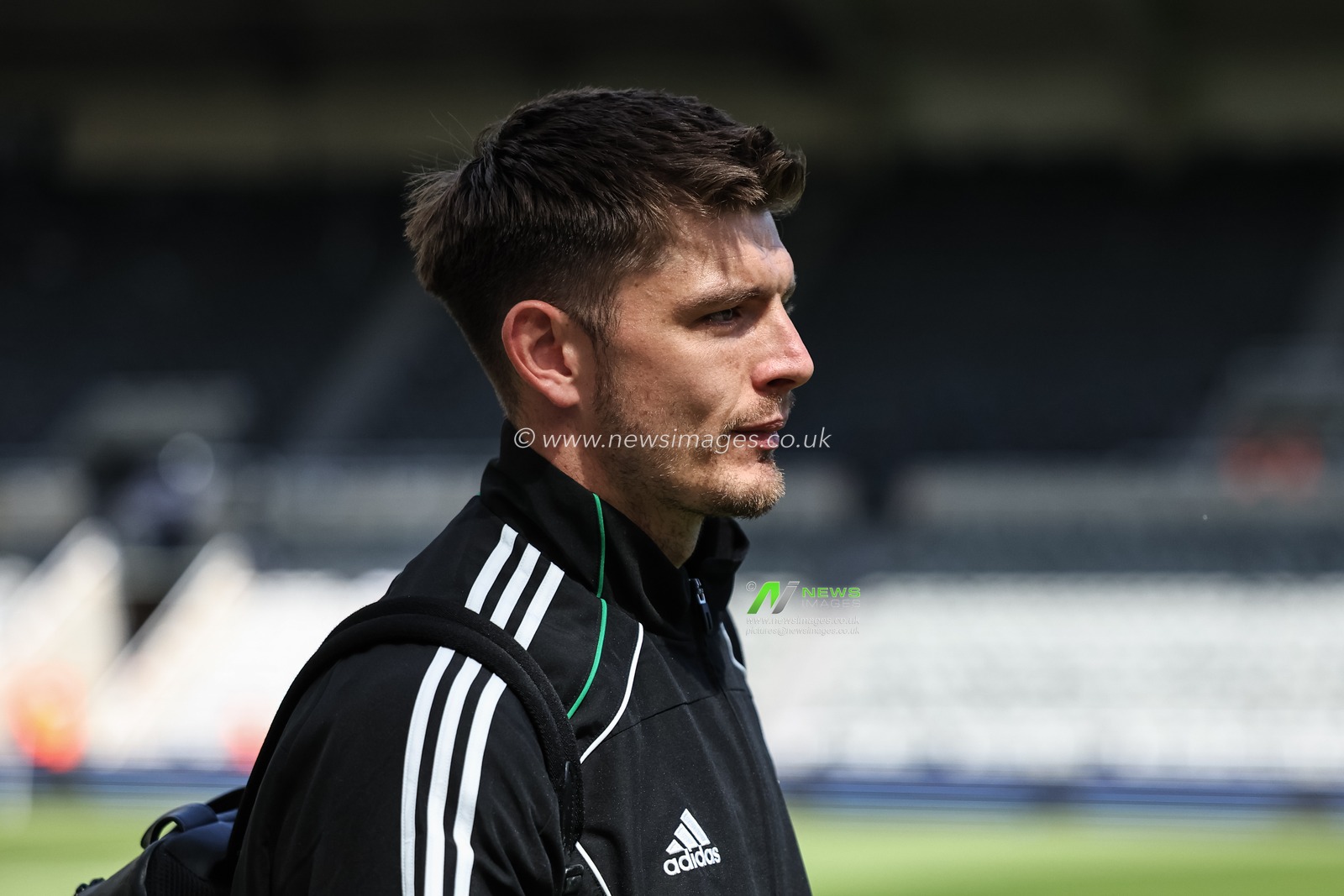 Nick Pope of Newcastle United arrives during the Premier League match Newcastle United vs Everton at St. James's Park, Newcastle, United Kingdom, 25th May 2025

(Photo by Mark Cosgrove/News Images)
