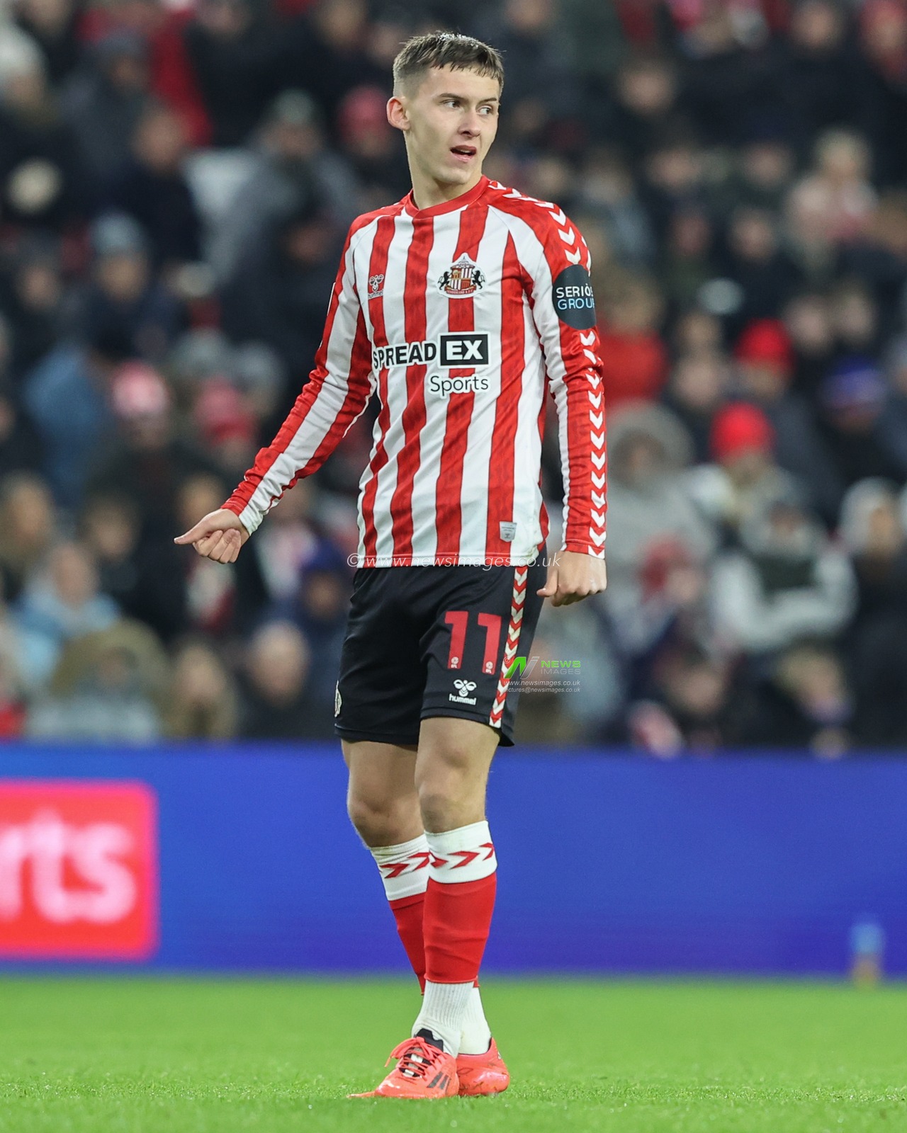 Chris Rigg of Sunderland during the Sky Bet Championship match Sunderland vs West Bromwich Albion at Stadium Of Light, Sunderland, United Kingdom, 26th November 2024

(Photo by Alfie Cosgrove/News Images)