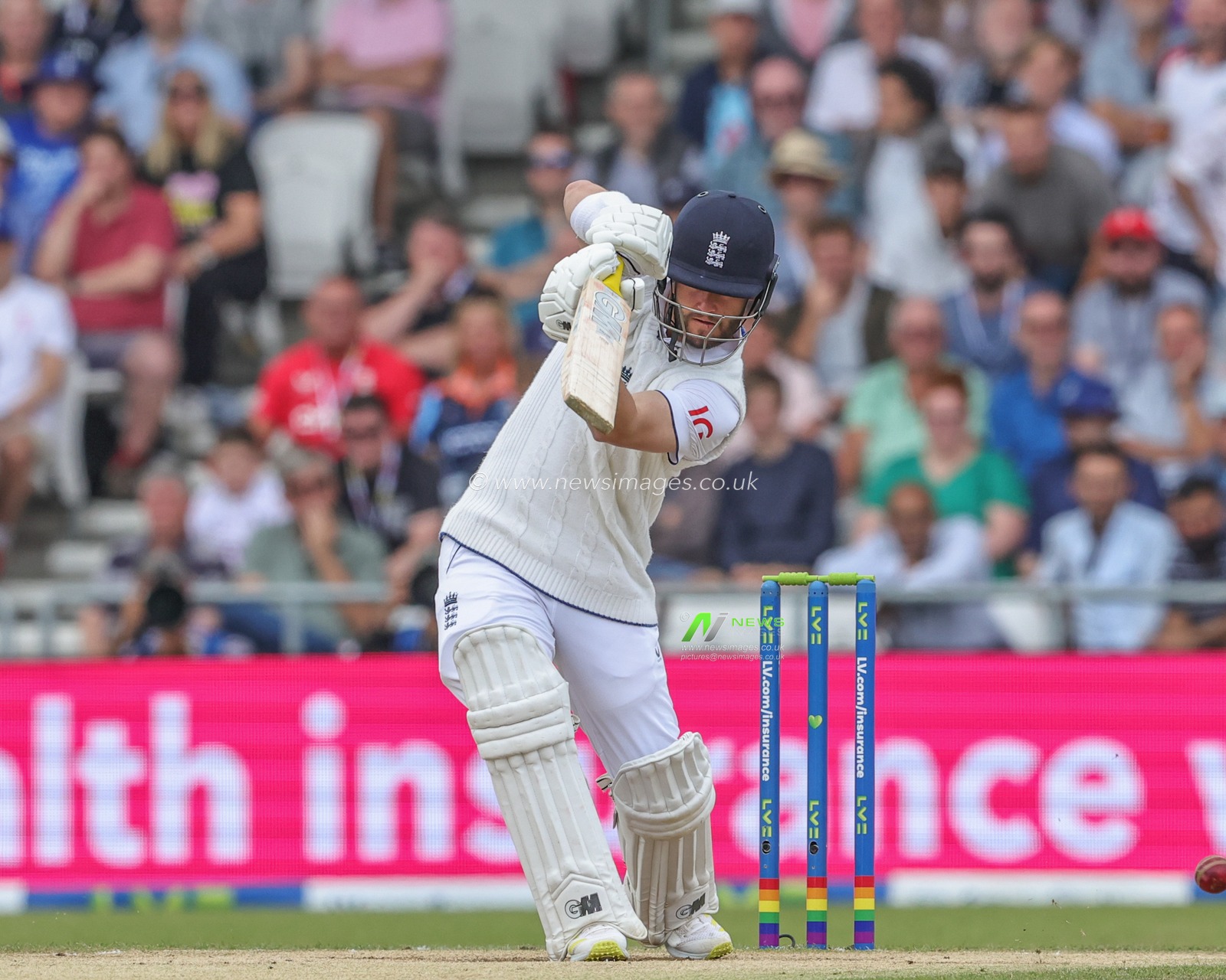 Ben Duckett of England drives the ball for one run during the LV= Insurance Ashes Third Test Series Day 4 England vs Australia at Headingley Stadium, Leeds, United Kingdom, 9th July 2023

(Photo by Mark Cosgrove/News Images)