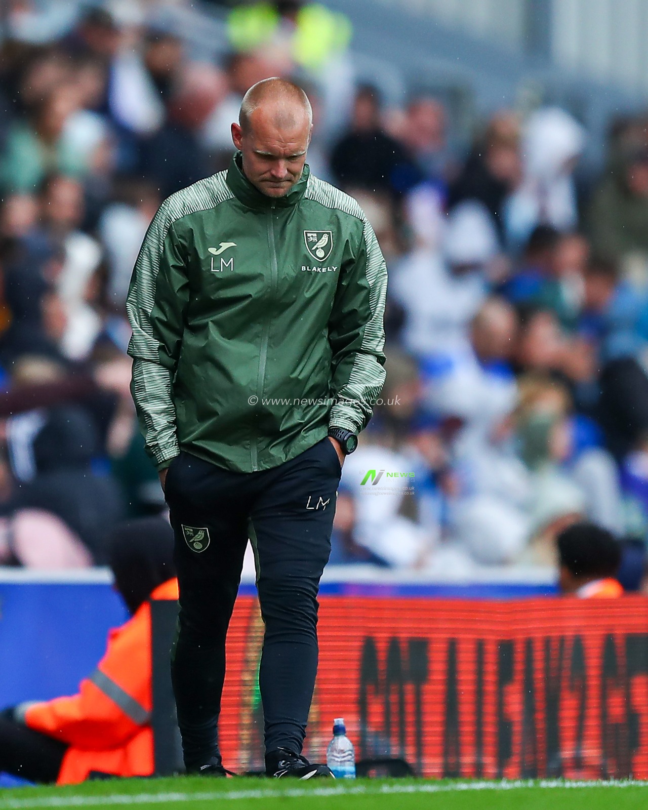 Liam Manning manager of Norwich City during the Sky Bet Championship match Blackburn Rovers vs Norwich City at Ewood Park, Blackburn, United Kingdom, 30th August 2025

(Photo by Jorge Horsted/News Images)