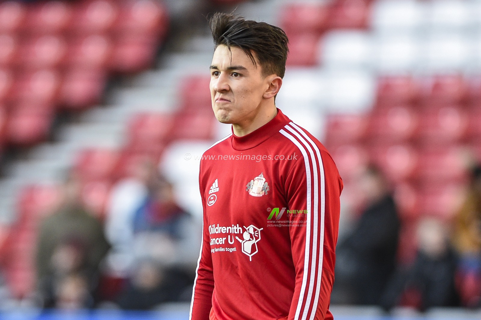 8th February 2020, Stadium Of Light, Sunderland, England; Sky Bet League 1, Sunderland v Ipswich Town : Luke O'Nien (13) of Sunderland during the pre-game warmup