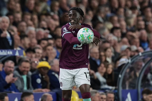 Loum Tchaouna of Burnley throws the ball and 
Referee Thomas Bramall gives him a yellow card during the Premier League match Leeds United vs Burnley at Elland Road, Leeds, United Kingdom on 01 May 2026

(Photo by Mark Cosgrove/News Images)