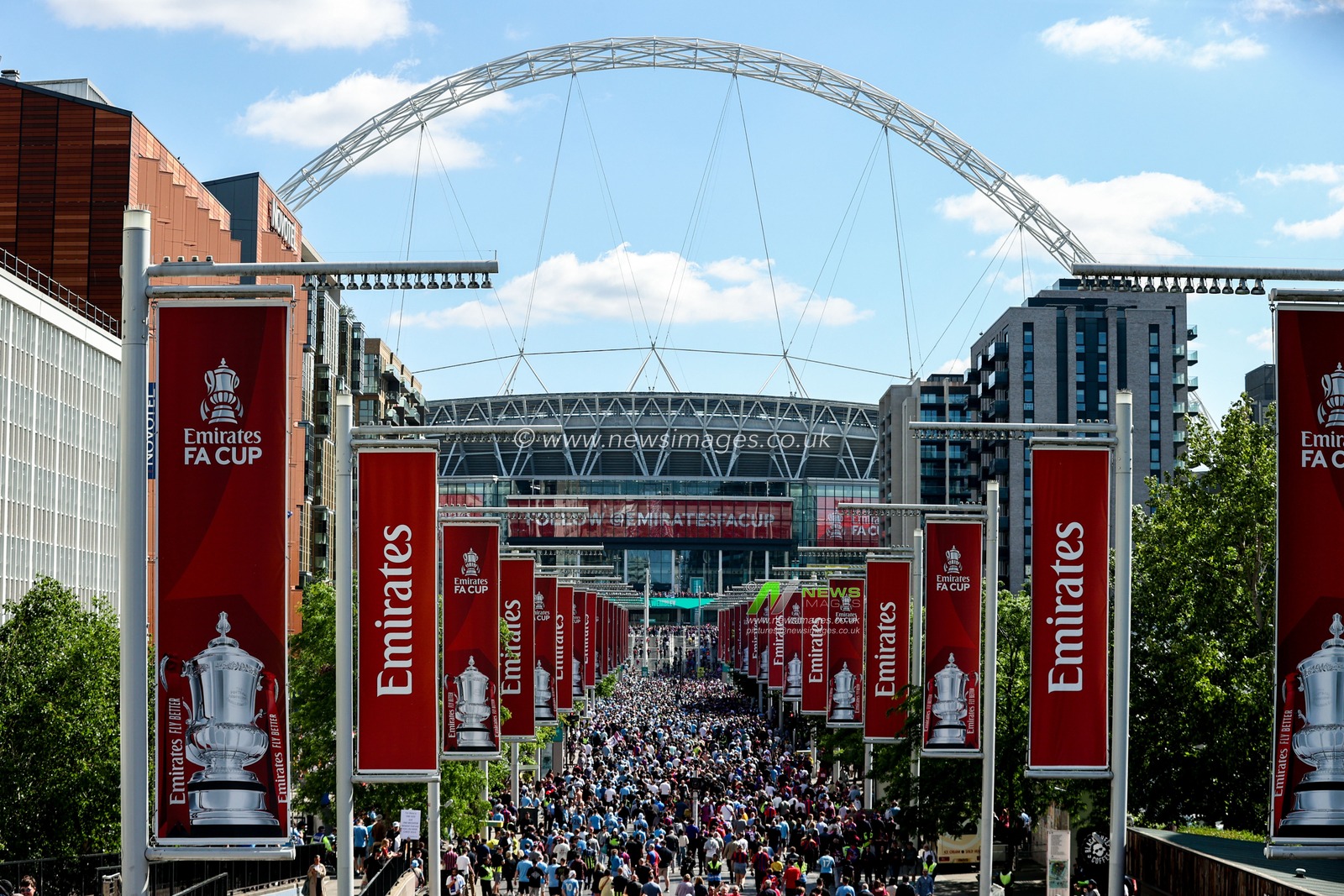 Fans arrive at Wembley Stadium prior to the Emirates FA Cup Final match Crystal Palace vs Manchester City at Wembley Stadium, London, United Kingdom, 17th May 2025

(Photo by Alfie Cosgrove/News Images)