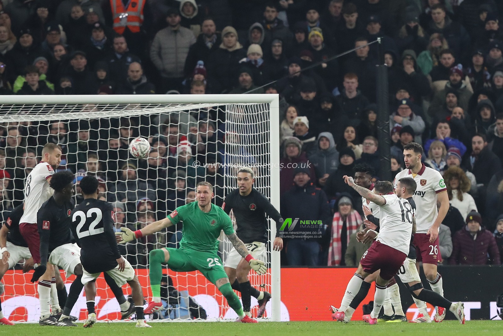 Danny Ings of West Ham United takes a shot on goal during the Emirates FA Cup 3rd Round match Aston Villa vs West Ham United at Villa Park, Birmingham, United Kingdom, 10th January 2025

(Photo by Gareth Evans/News Images)