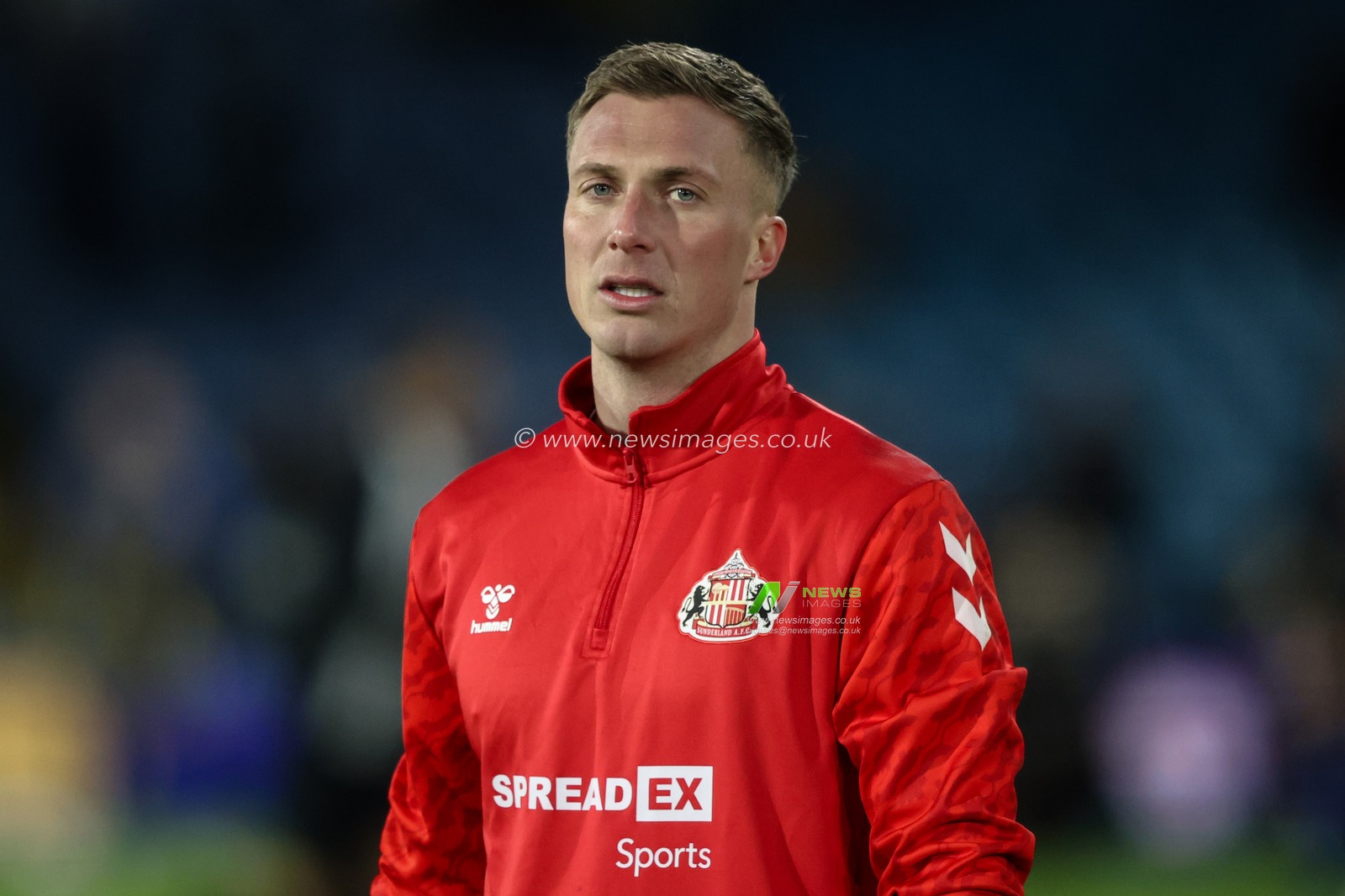 Simon Moore of Sunderland in the pregame warmup session during the Sky Bet Championship match Leeds United vs Sunderland at Elland Road, Leeds, United Kingdom, 17th February 2025

(Photo by Alfie Cosgrove/News Images)
