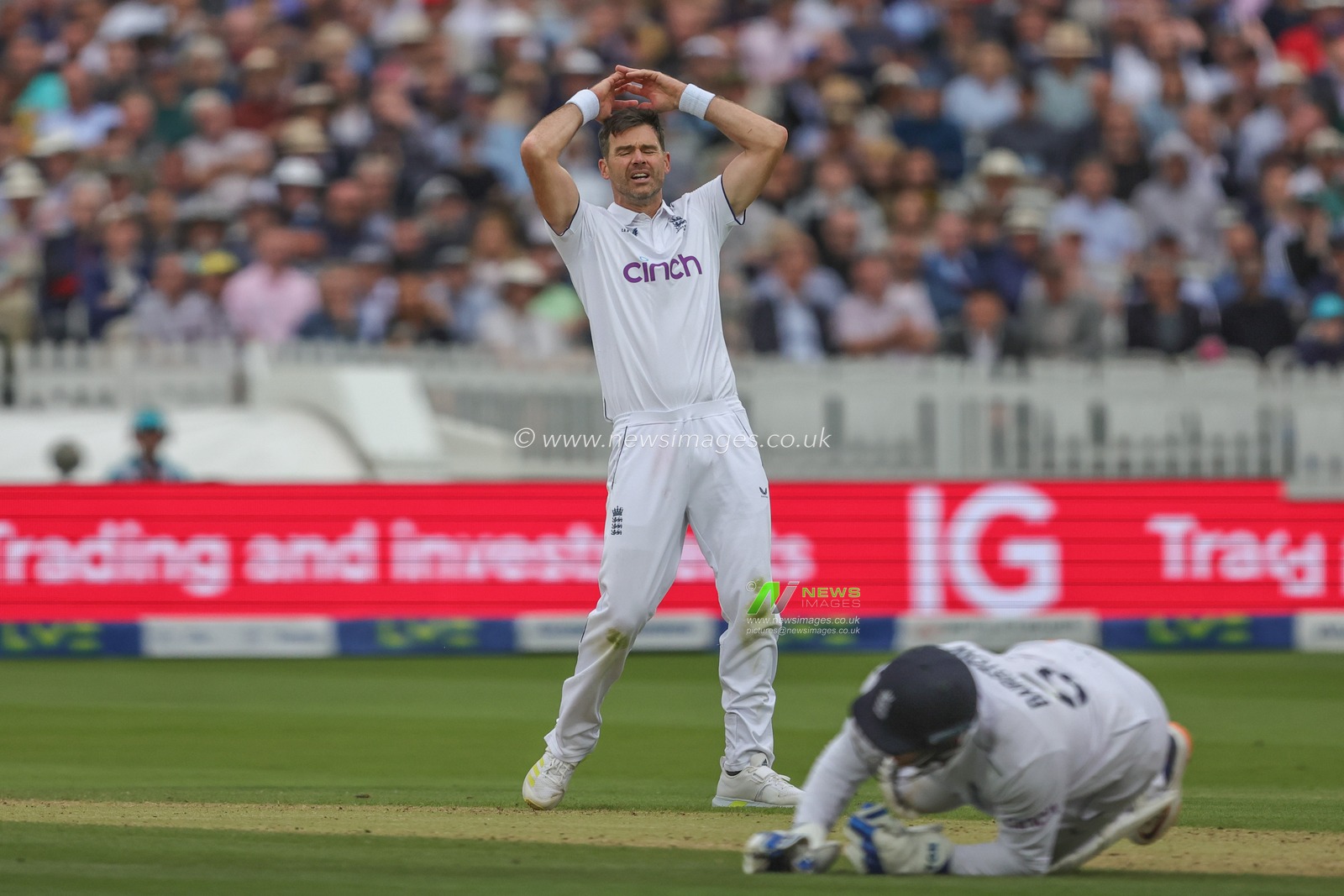James Anderson of England reacts after Jonny Bairstow of England failed to catch during the LV= Insurance Ashes Test Series Second Test Day 3 England v Australia at Lords, London, United Kingdom, 30th June 2023

(Photo by Mark Cosgrove/News Images)